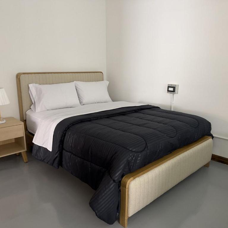 Hostal Casa Iwa - Quadruple Room with Shared Bathroom - 23