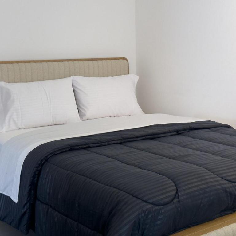 Hostal Casa Iwa - Quadruple Room with Shared Bathroom - 4