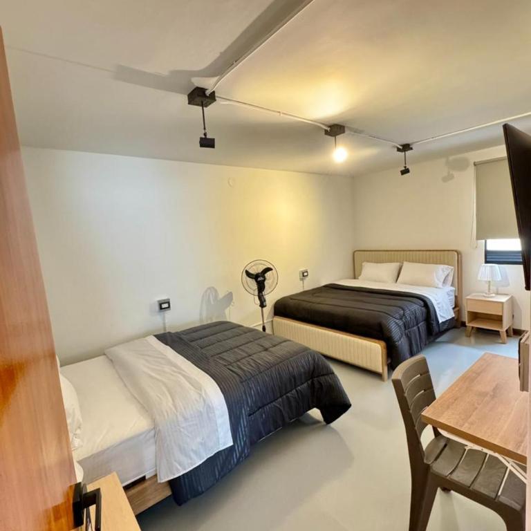 Hostal Casa Iwa - Quadruple Room with Shared Bathroom - 14