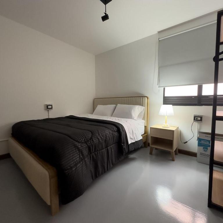 Hostal Casa Iwa - Quadruple Room with Shared Bathroom - 9