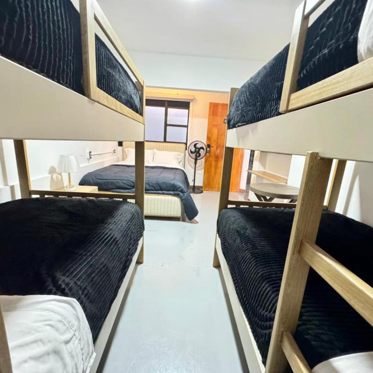 Hostal Casa Iwa - Quadruple Room with Shared Bathroom - 5