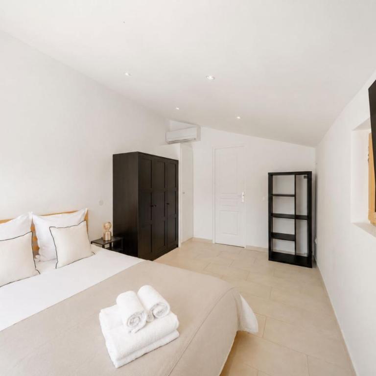 A C with garden, 4BDR sleeps 7 – Saint-Tropez - Apartment mit 4 Schlafzimmern - 5
