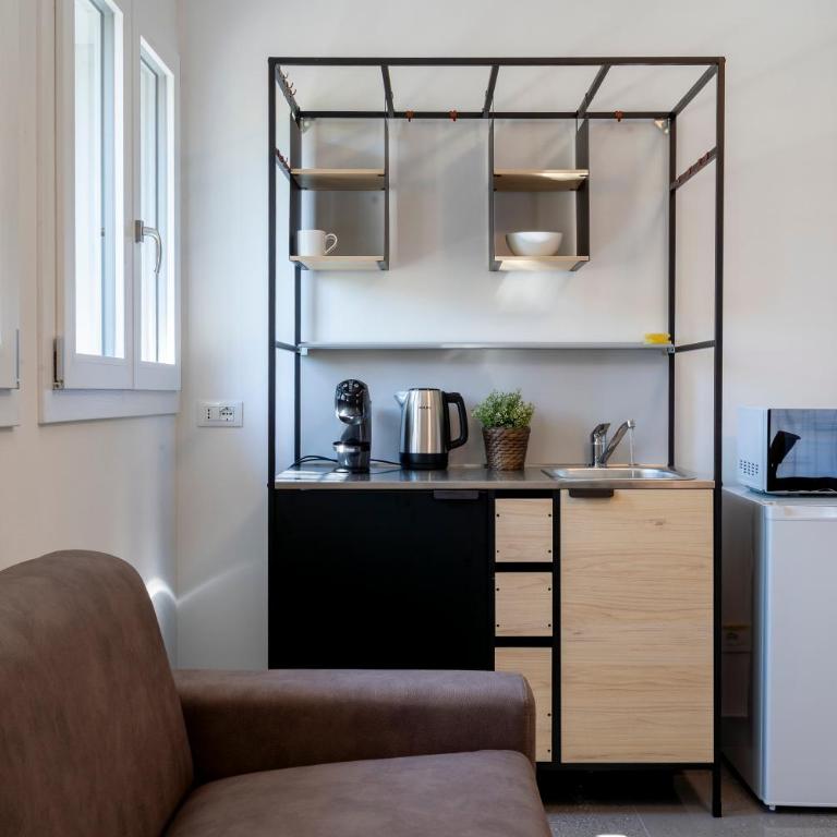Modern Studio near Venice with Kitchenette - Appartement 1 Chambre - 3