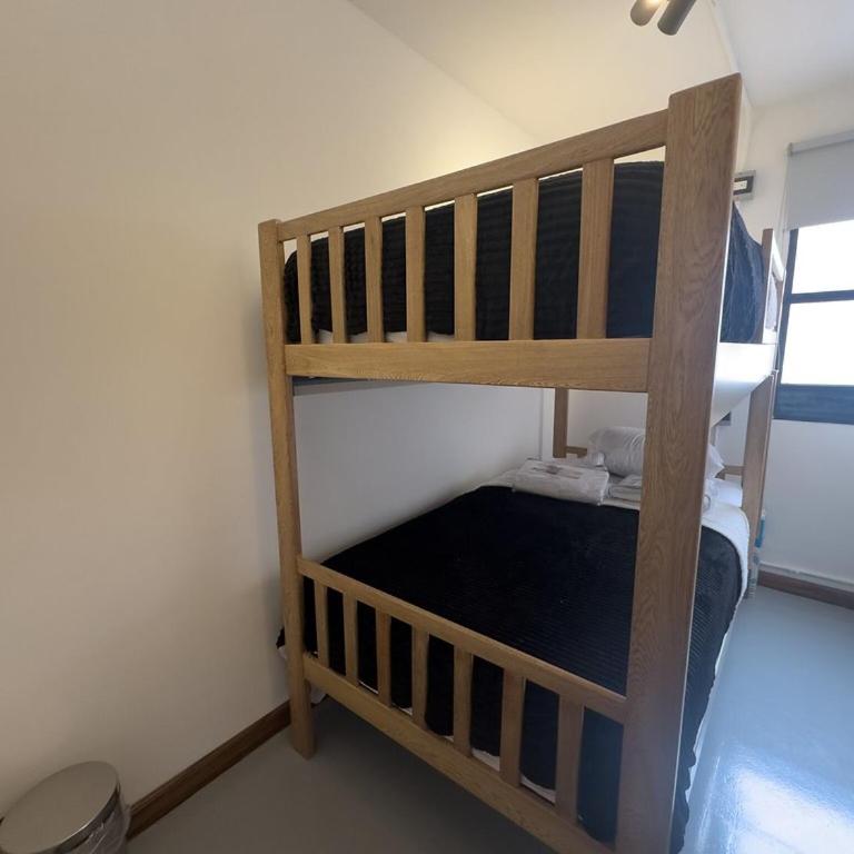 Hostal Casa Iwa - Standard Twin Room with Shared Bathroom - 12