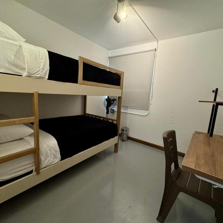 Hostal Casa Iwa - Standard Twin Room with Shared Bathroom - 16