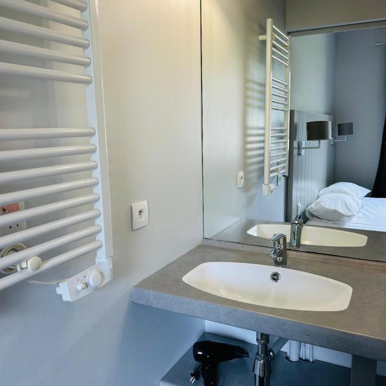 Les Thermes 408 - Appt pour 4 avec piscine partagée - Appartement 2 Chambres - 5