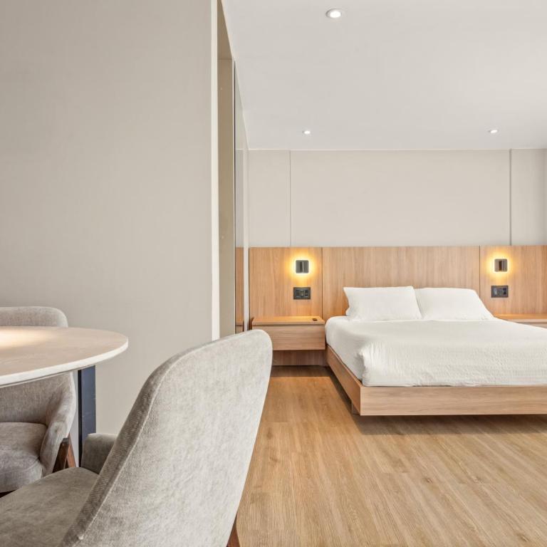 Nodo Hotel - Habitación Deluxe - 1 cama grande - 3