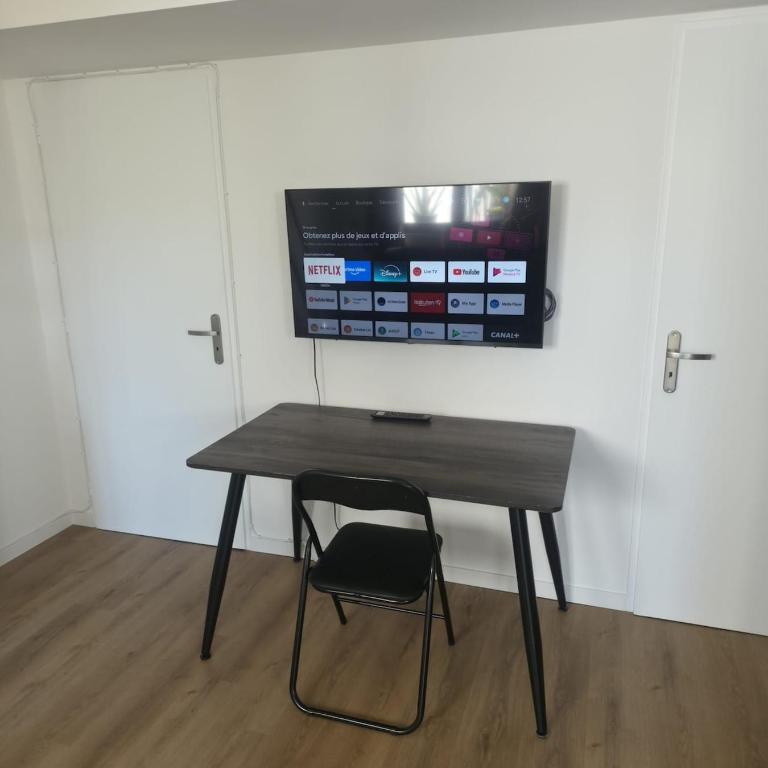 Suite indépendante avec terrasse - Clim & Parking Public gratuit à proximité - Apartment mit 1 Schlafzimmer - 3