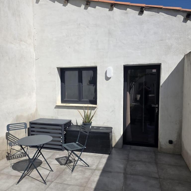 Suite indépendante avec terrasse - Clim & Parking Public gratuit à proximité - Apartment mit 1 Schlafzimmer - 4