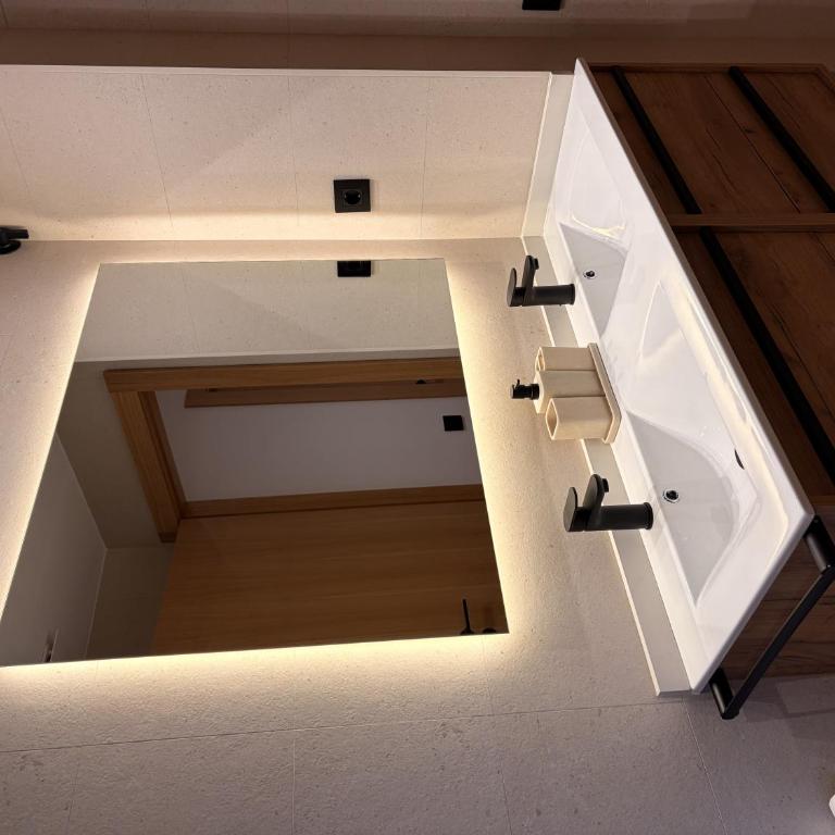 Apartamentos St.Anton Suites Benasque - Apartamento con terraza - 15