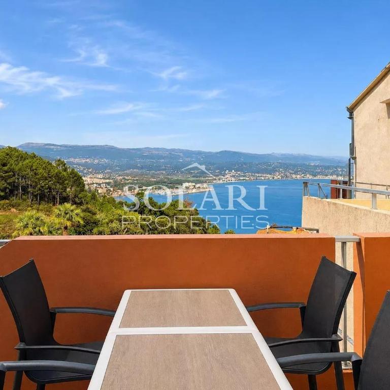 Sea view Esterel swimming pool parking - Appartement - 4