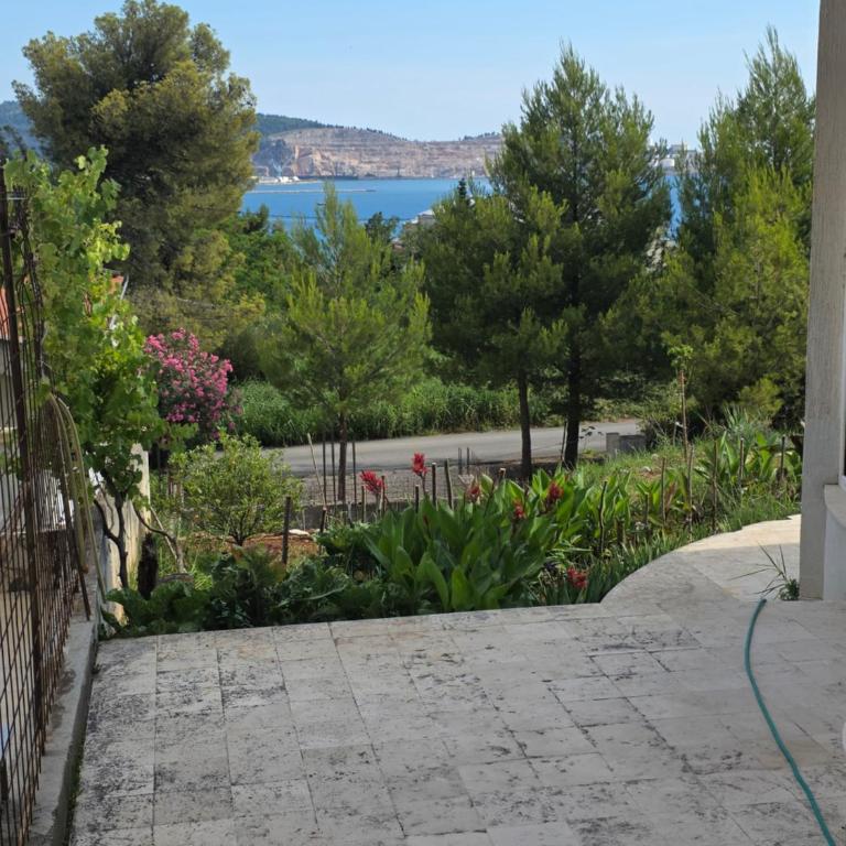 Бар Шушань Апартаменты Главановича 25 - Two-Bedroom Apartment with Harbor View - 3