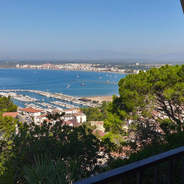 Puig Rom Pau Vila - One-Bedroom Apartment with Sea View and Balcony - 28