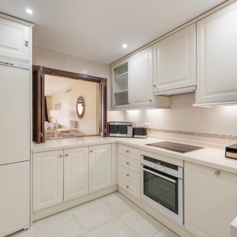 First-class Family Community Chic - Apartamento Deluxe de 2 dormitorios con balcón - 8