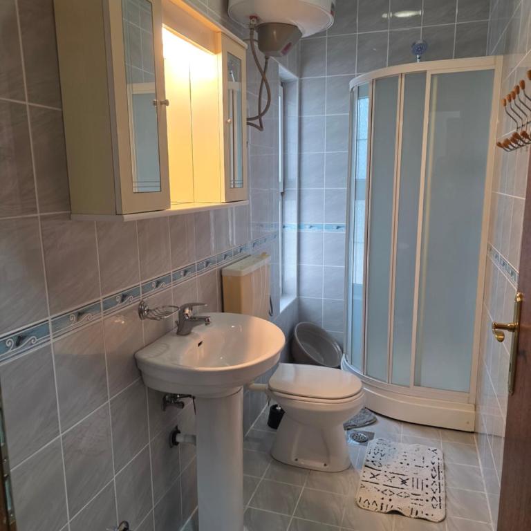 Бар Шушань Апартаменты Главановича 25 - Two-Bedroom Apartment with Sea View - 5