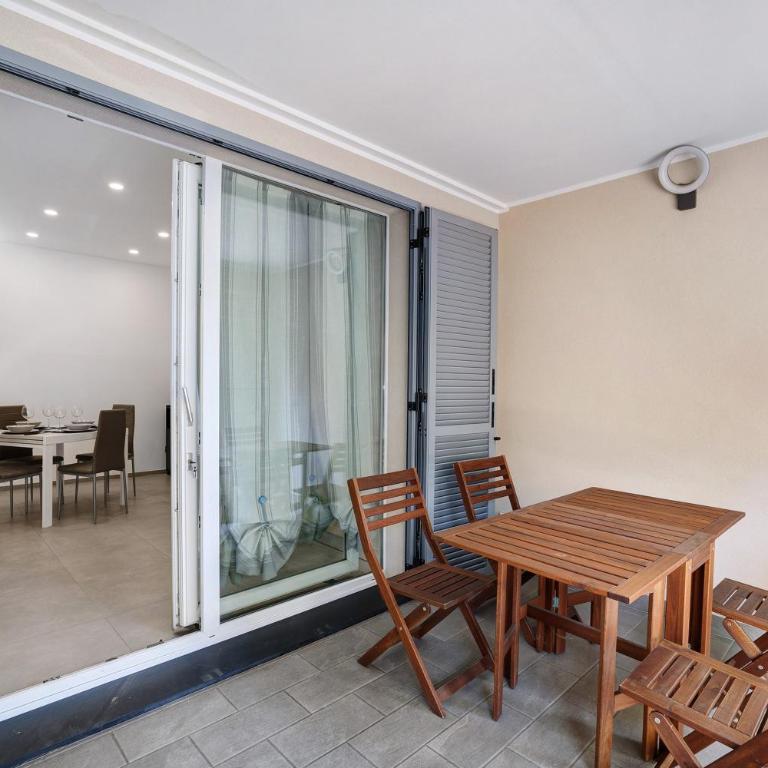 Sea House Superior - Appartamento Deluxe con 2 Camere da Letto e Balcone - 1