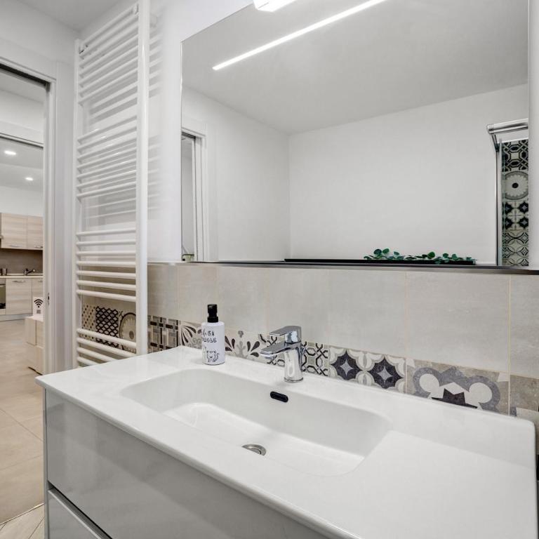 Sea House Superior - Appartamento Deluxe con 2 Camere da Letto e Balcone - 22