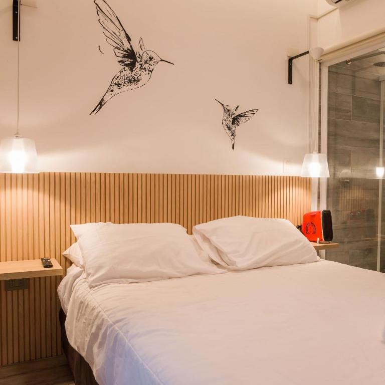 Bellavista Buzz Stylish 1BR Oasis Just Steps from the Metro - Studio - 2