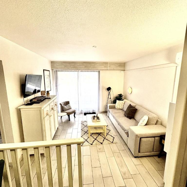 Saint Cyprien Golf View 2 bedrooms Apartment , 900 m from the beach - Apartment with Balcony - 3