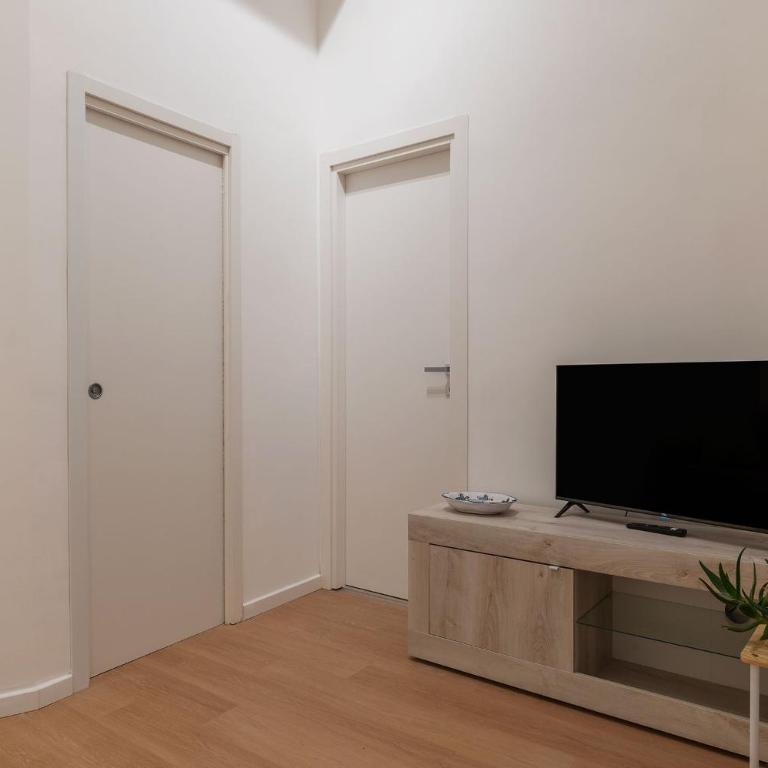 GuestHost - Elegant Flat Roma Prati & Ottaviano MA - Appartamento con 1 Camera da Letto - 10