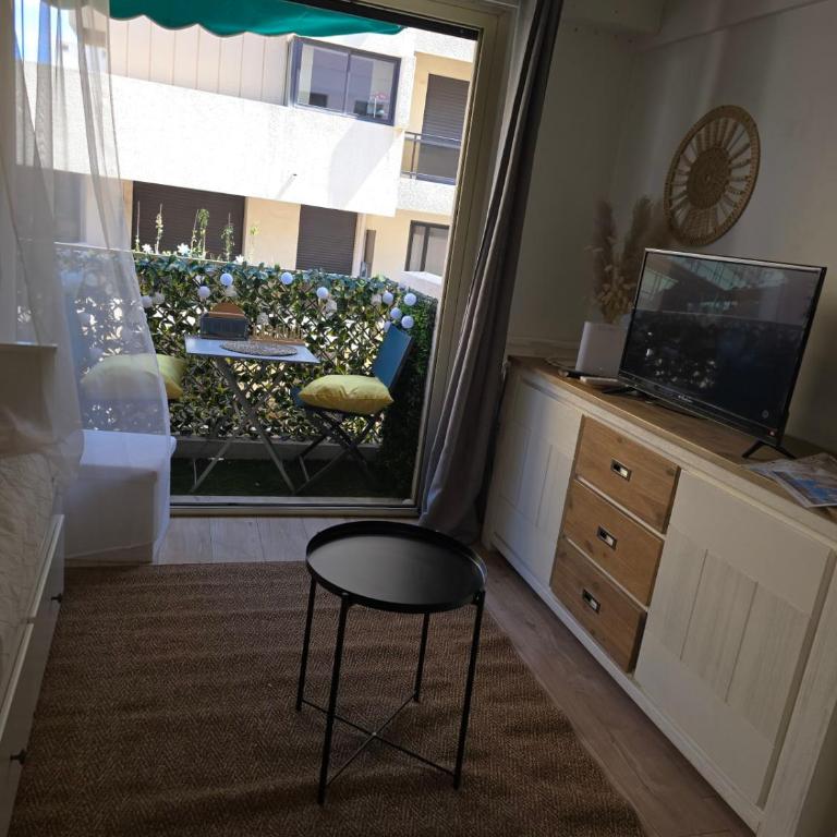 Charmant studio pour deux avec balcon à Antibes - Studio - 3