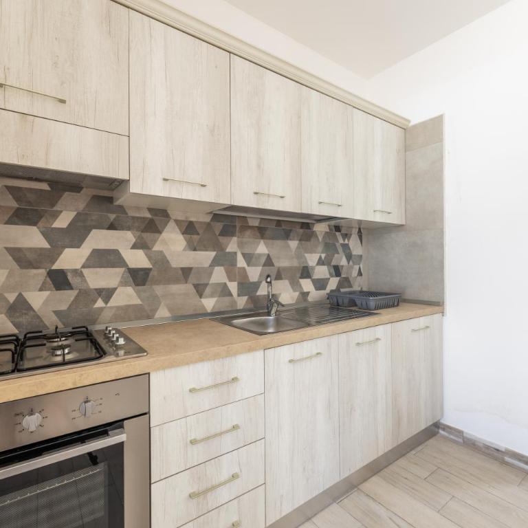 Appartamenti del Sole - Appartamento con 2 Camere da Letto - 16