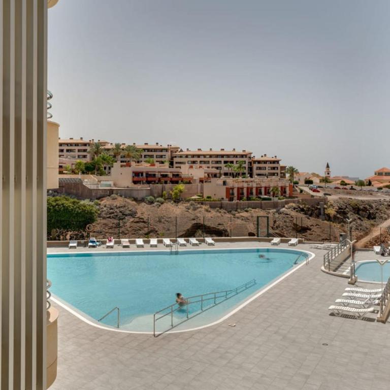 Charming 2-Bedroom Apartment with Ocean Views in Adeje - Apartamento - 17