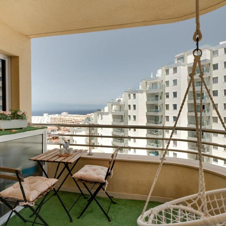 Charming 2-Bedroom Apartment with Ocean Views in Adeje - Apartamento - 16