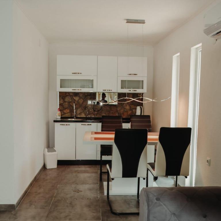 Lohovo Arena - Apartman sa 2 Spavaće Sobe - 6