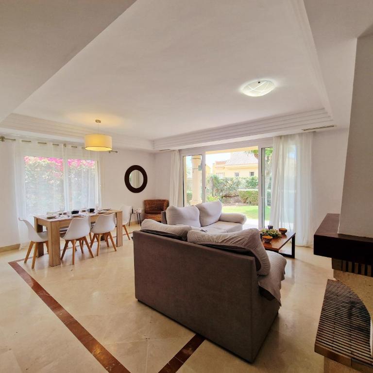 House 15 with Garden & Pool Los Flamencos, Mijas - Casa de 3 dormitorios - 50