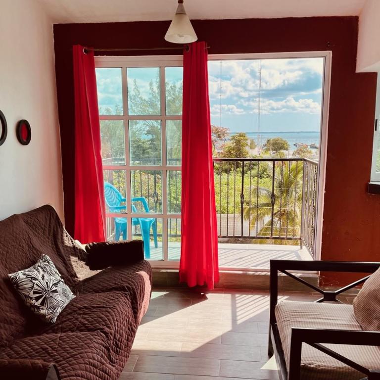 Economic Apartments & Rooms next to the beach - Apartamento de 2 dormitorios con balcón - 8