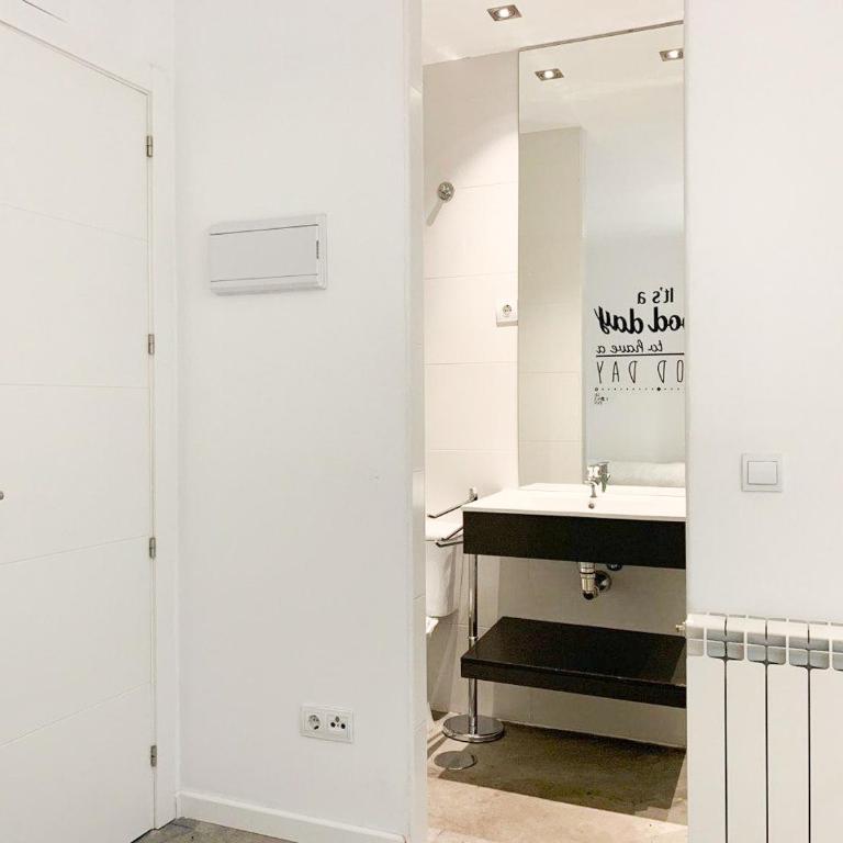 Habitaciones Madrid Plaza España - Habitación Doble - 4
