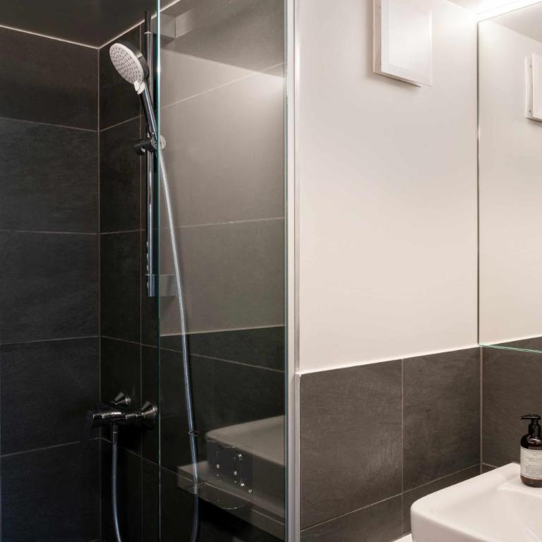 WunderLocke Munich - Suite mit 2 Schlafzimmern - 2