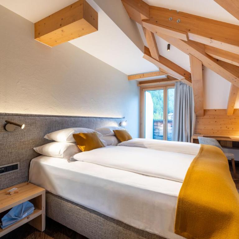 Hotel Albris - Doppelzimmer - Dachgeschoss - 3