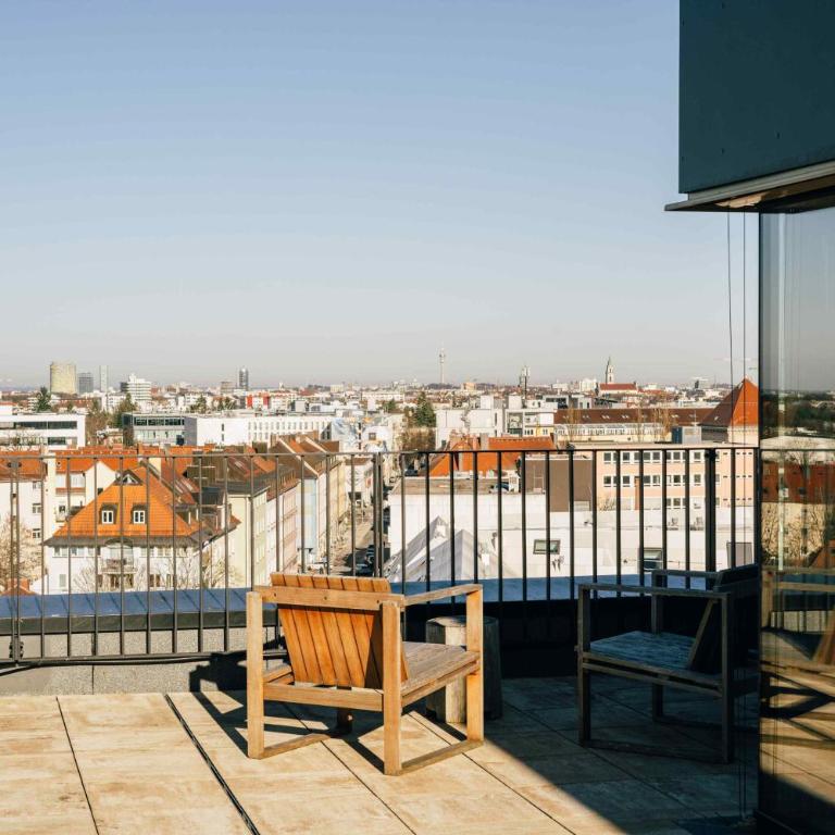WunderLocke Munich - Junior Suite with Terrace & Skyline View - 9