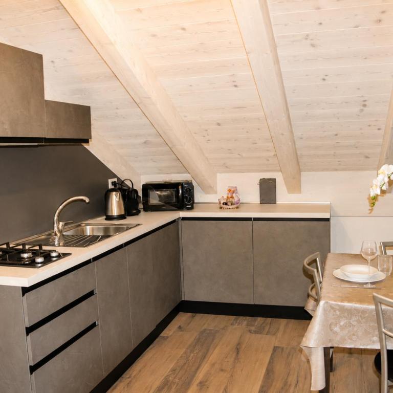 White suite - Jacuzzi, Swimming pool & Lake view - Loft - 6
