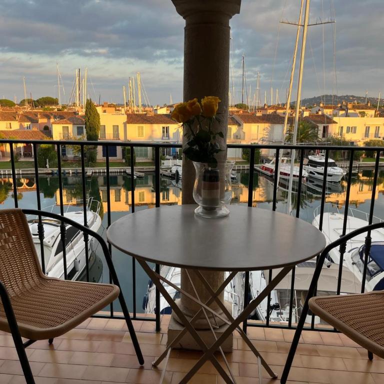 Port-Grimaud La Romantique, super vue - Appartement - Vue sur Mer - 23