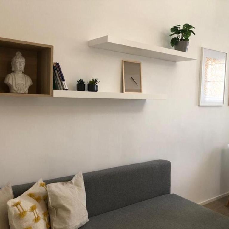 Vivapartments MilanoSanSiro - stadio a piedi, M5 Ippodromo - Appartamento - 2