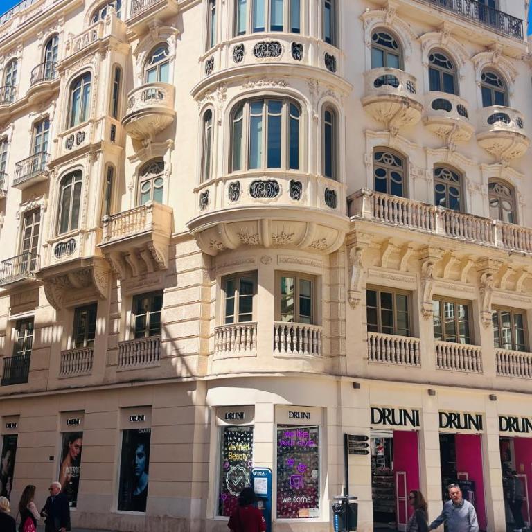 Homely Málaga Felix Saenz Malaguese - Apartamento de 3 dormitorios con balcón - 48