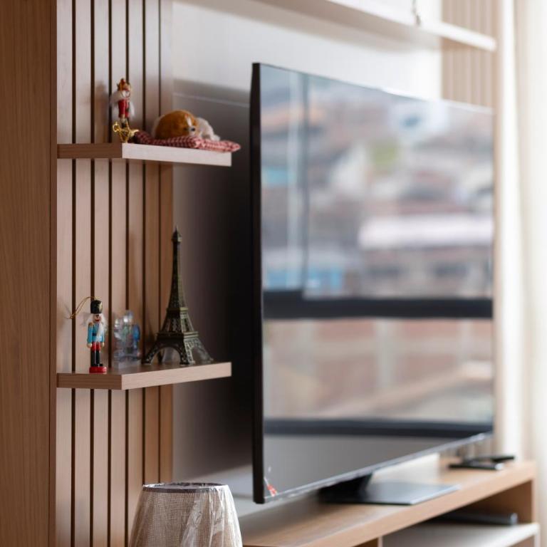 Comfort Apartment - 7 min to city center - Three-Bedroom Apartment - 2