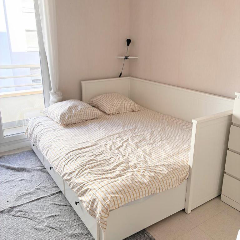 Le Saint Exupéry avec ventilateur sur place - Apartamento Estudio - 5