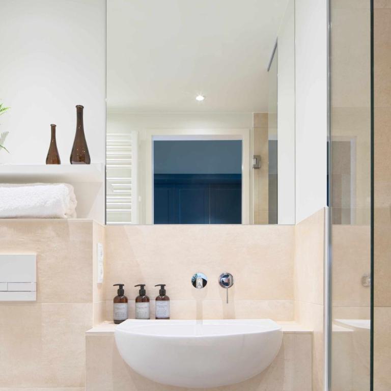 Schwan Locke - Suite Junior con terraza - 9