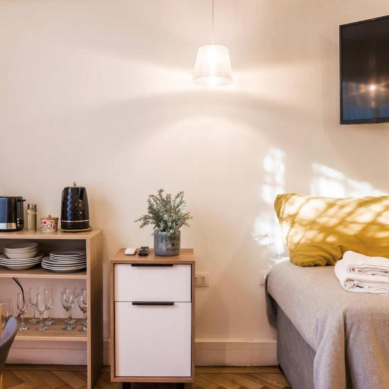 Metro Explorer 1BR near Hospital & Metro Baquedano - Studio - 13