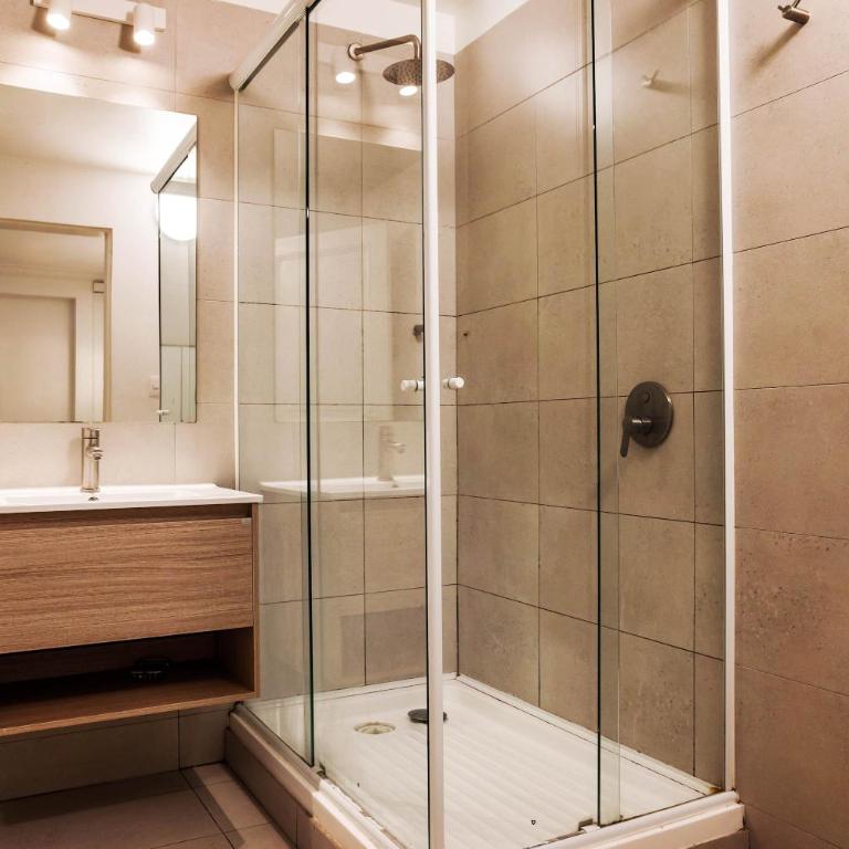Metro Explorer 1BR near Hospital & Metro Baquedano - Studio - 19