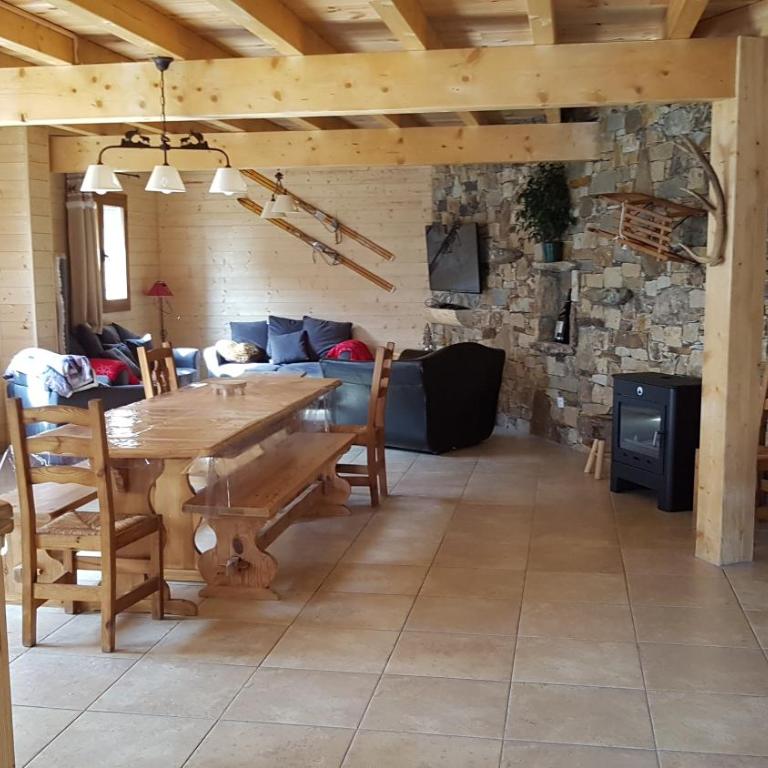 Can PUGAT - Chalet 4 Chambres - 6