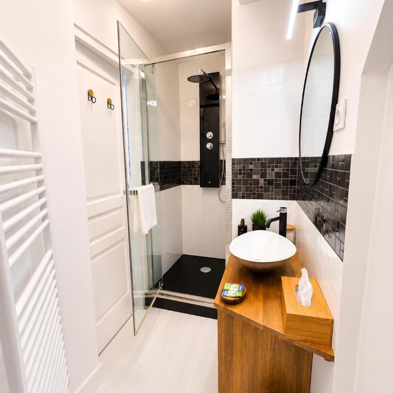 Le cœur de Troyes - Appartement & Studio - One-Bedroom Apartment - 9
