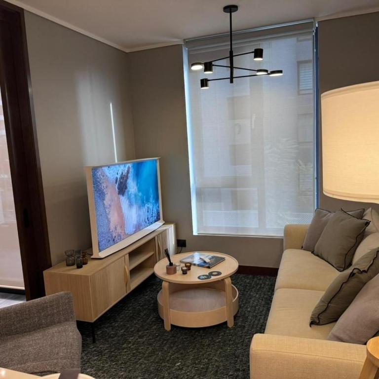 Rbk° Amplio y nuevo estudio en Las Condes - One-Bedroom Apartment - 13
