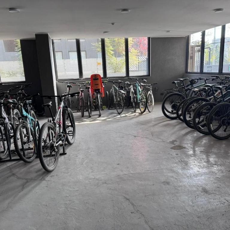 Rbk° Amplio y nuevo estudio en Las Condes - One-Bedroom Apartment - 33