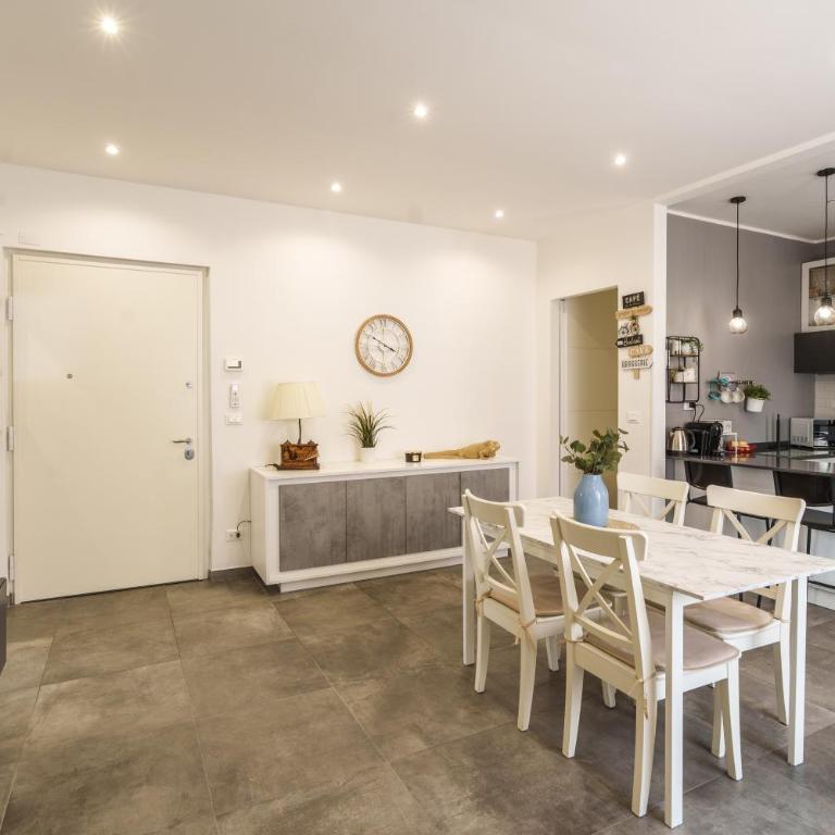 Crocera Home Genova - Appartamento con 2 Camere da Letto - 3