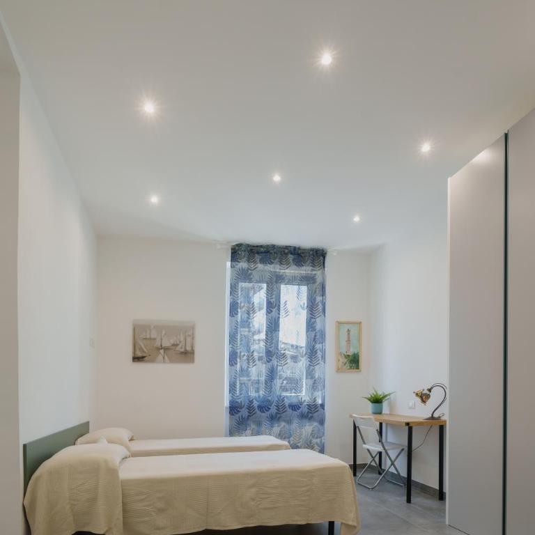 Crocera Home Genova - Appartamento con 2 Camere da Letto - 11